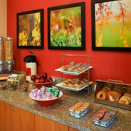 Towneplace Suites By Marriott Saginaw Exterior foto